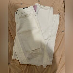 NWT Wild Fable White High Rise Dad Jean